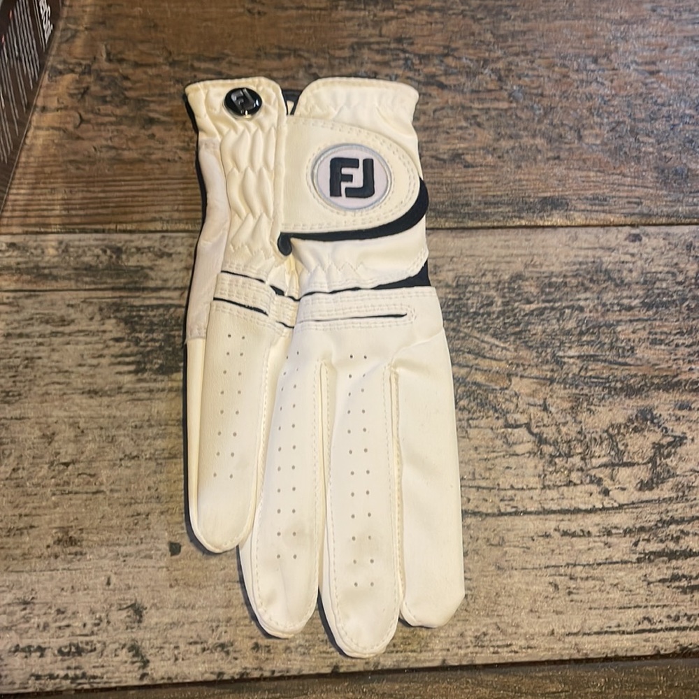 FJ Weathersof Men’s Right hand. Size Medium. - Picture 8 of 9